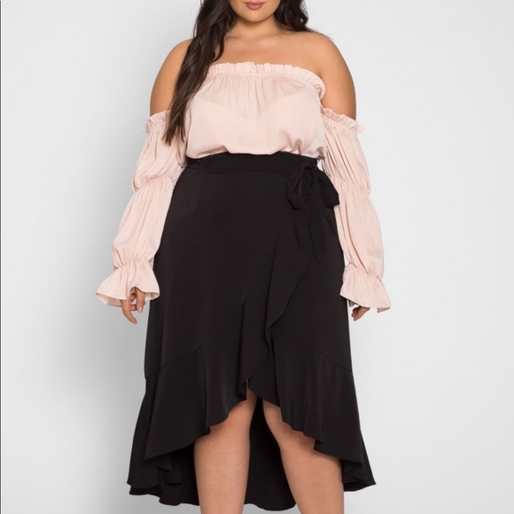 Twice Chic Boutique Dresses & Skirts - 🖤RESERVED🖤SELENA SWING STYLE STAPLE SKIRT NWT🖤